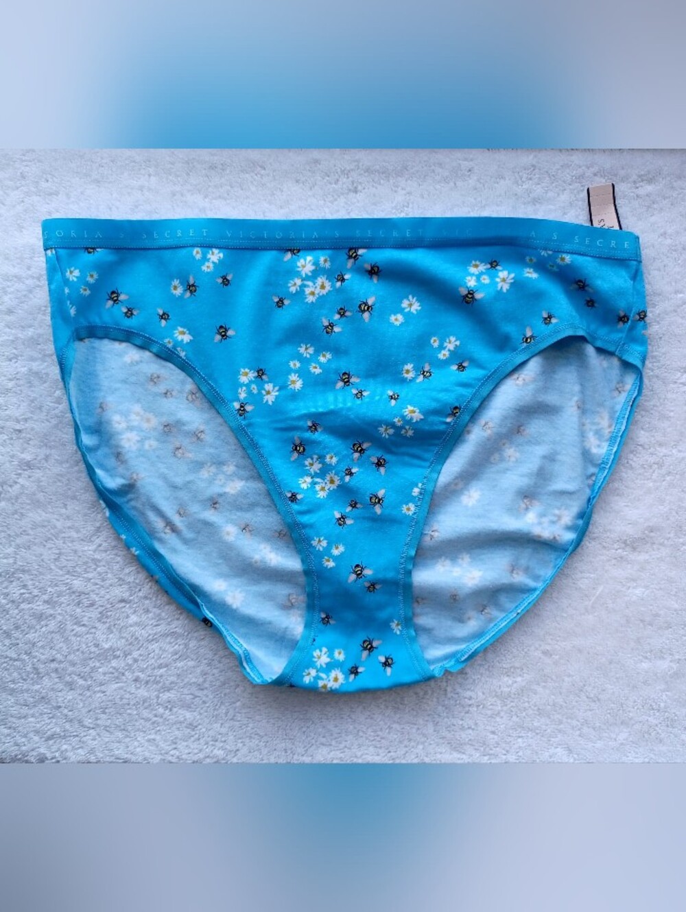 NWT Victoria's Secret Floral & Bumblebee Print High Leg Brief Panties, Size L